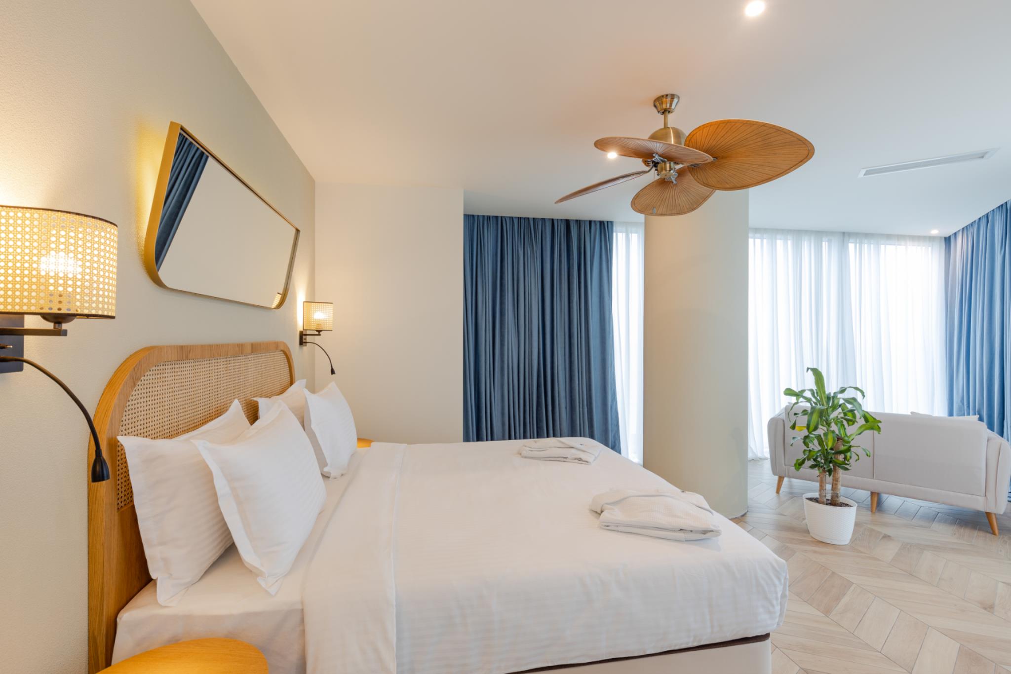 Picture of MiraMar Luxury Residences